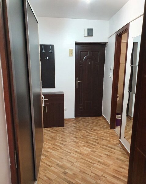 Berceni, Aleea Tomesti, bloc din 1988,